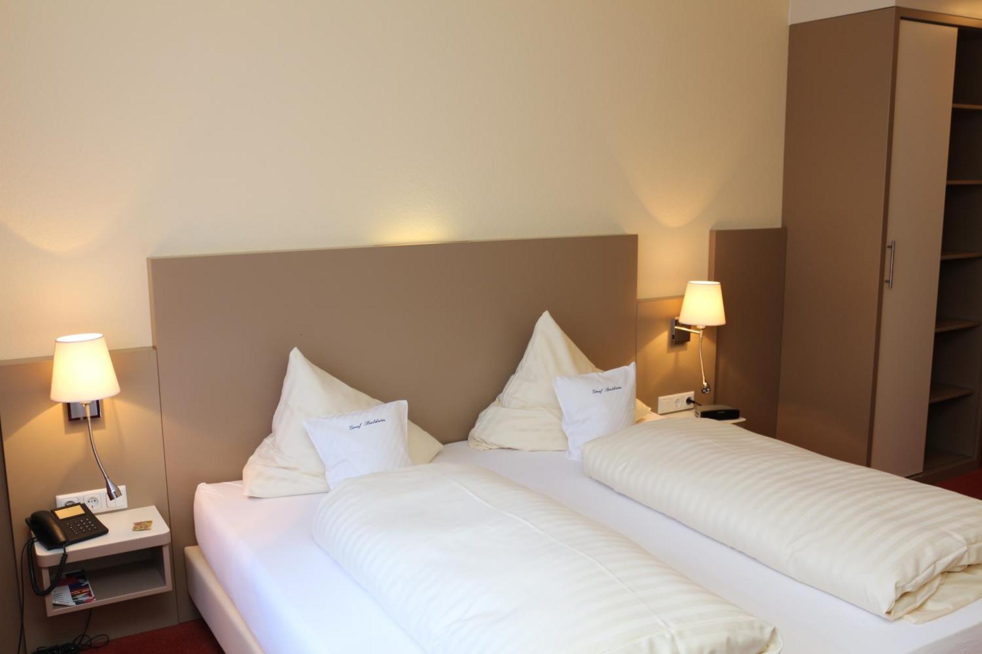 Hotel Graf Balduin Esterwegen Extérieur photo