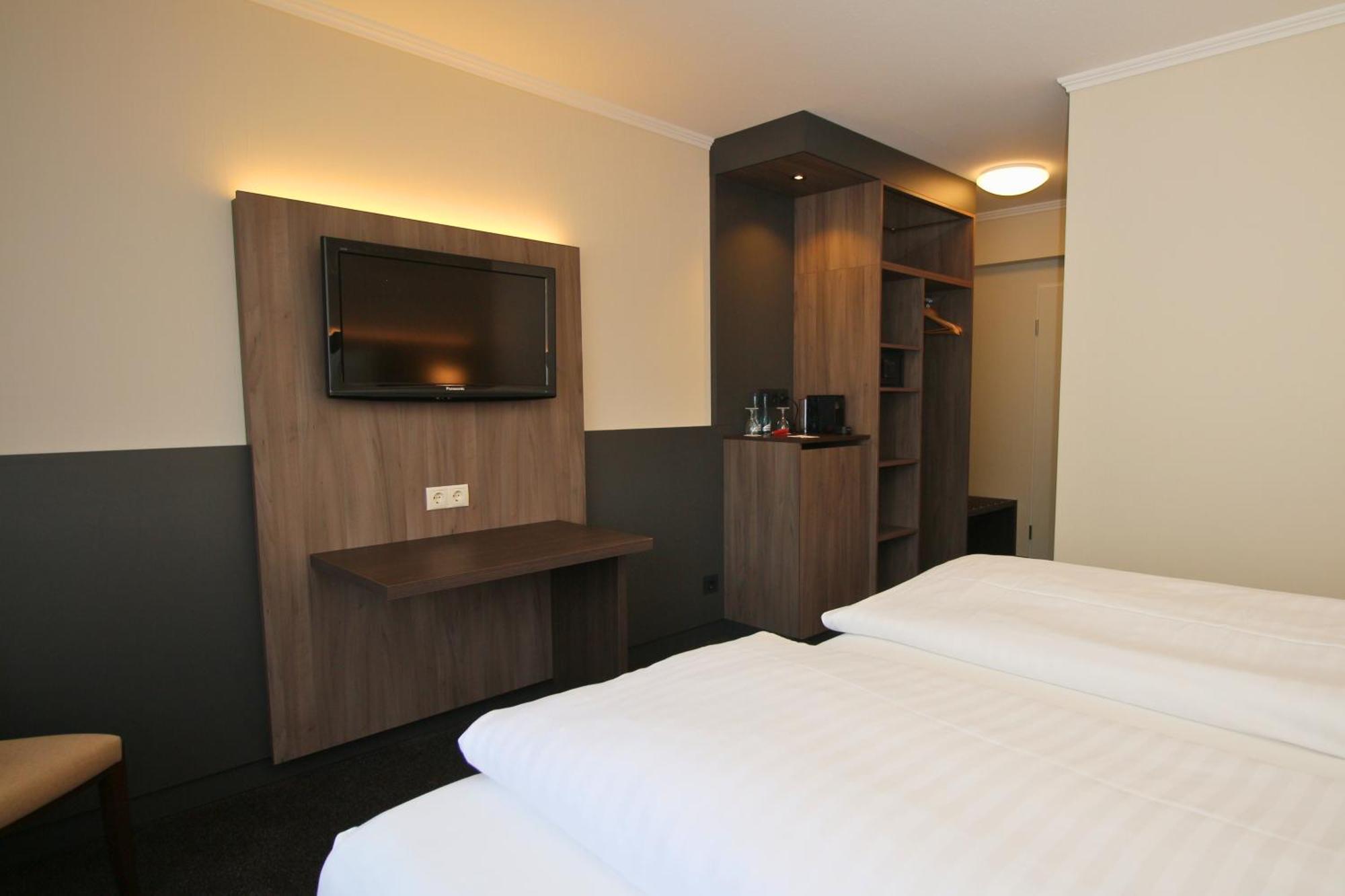 Hotel Graf Balduin Esterwegen Extérieur photo